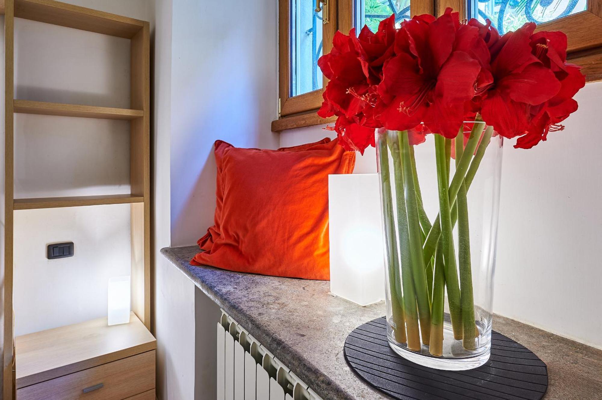 Irex Piazza Del Fico Private Apartment Roma Esterno foto